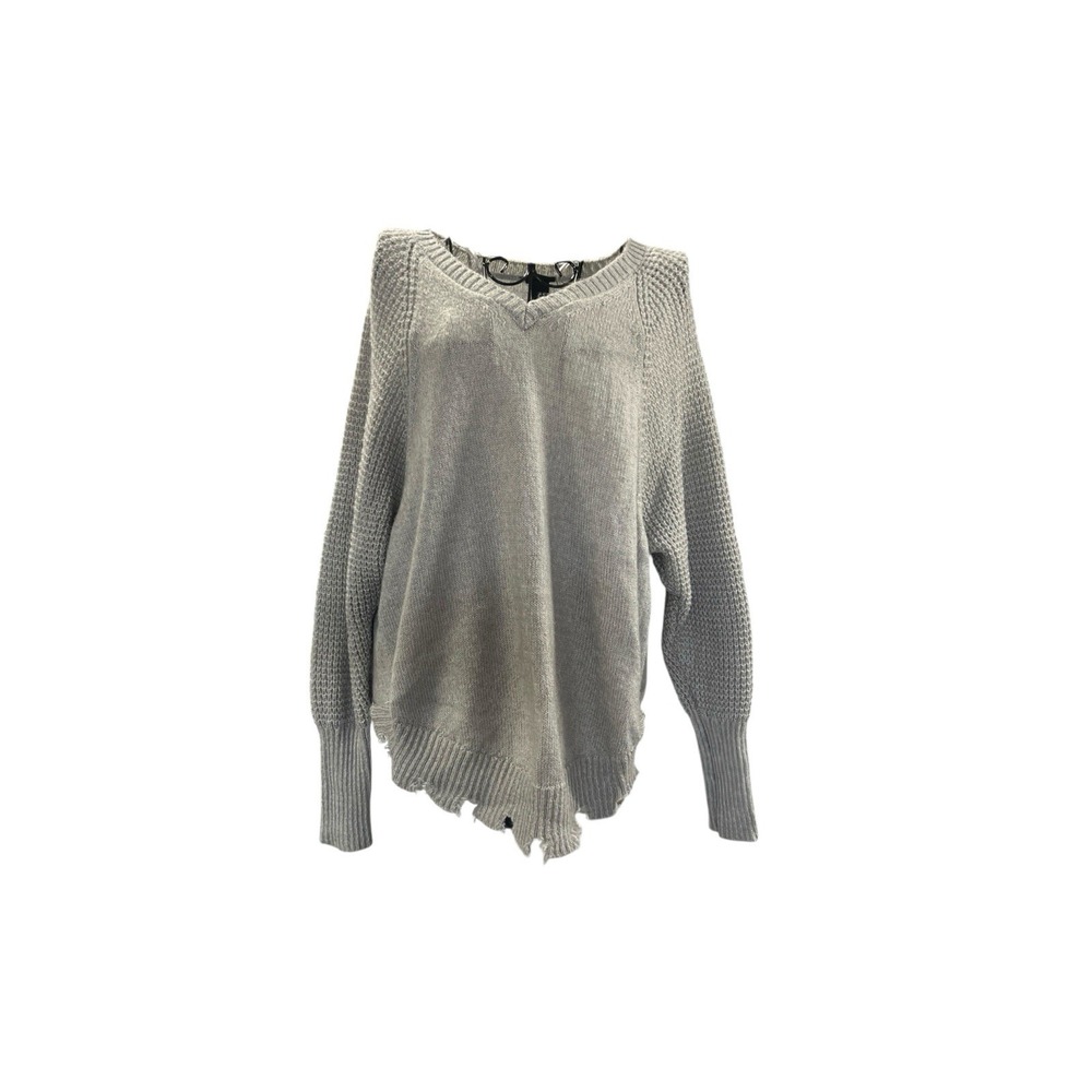 Rue21 Sweater Womens Medium Long‎ Sleeve V-Neck Ragged  Hem Pullover